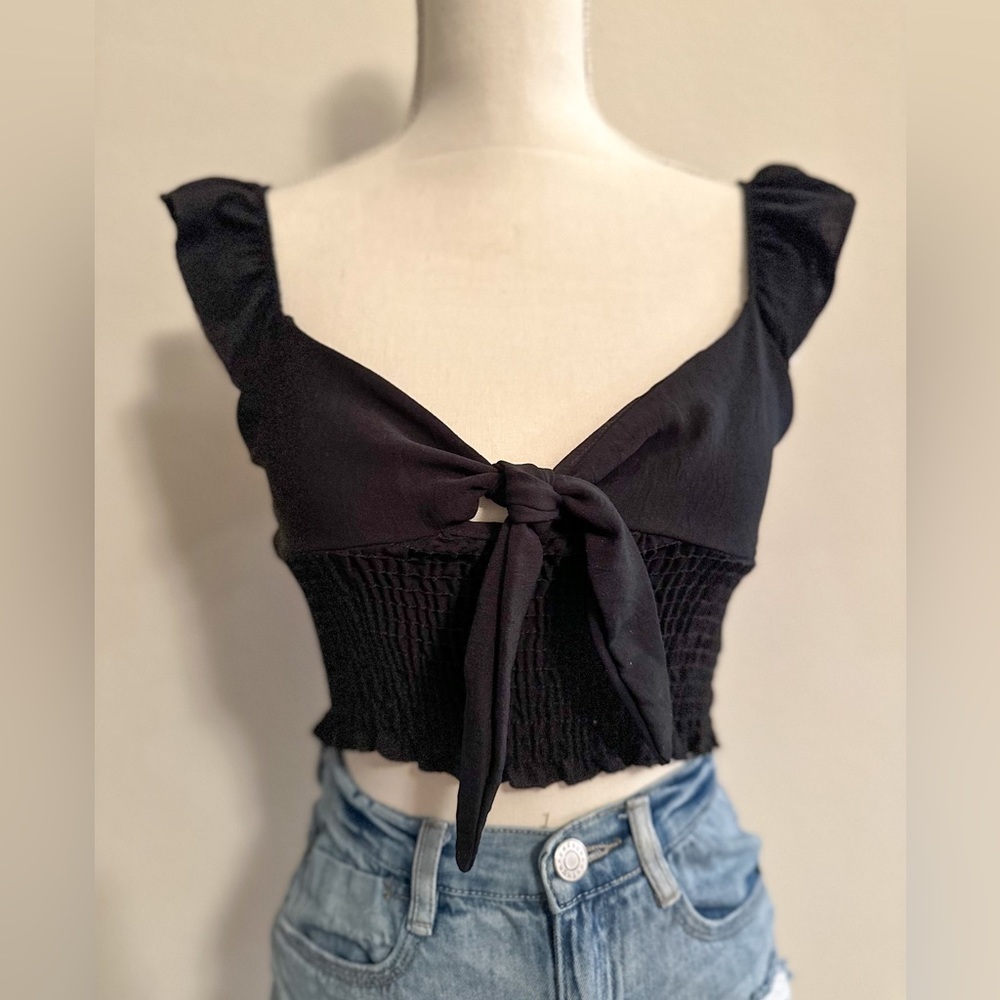 Black Ruffle Sleeve Crop Top with Tie Front and Heart Neckline Size Small